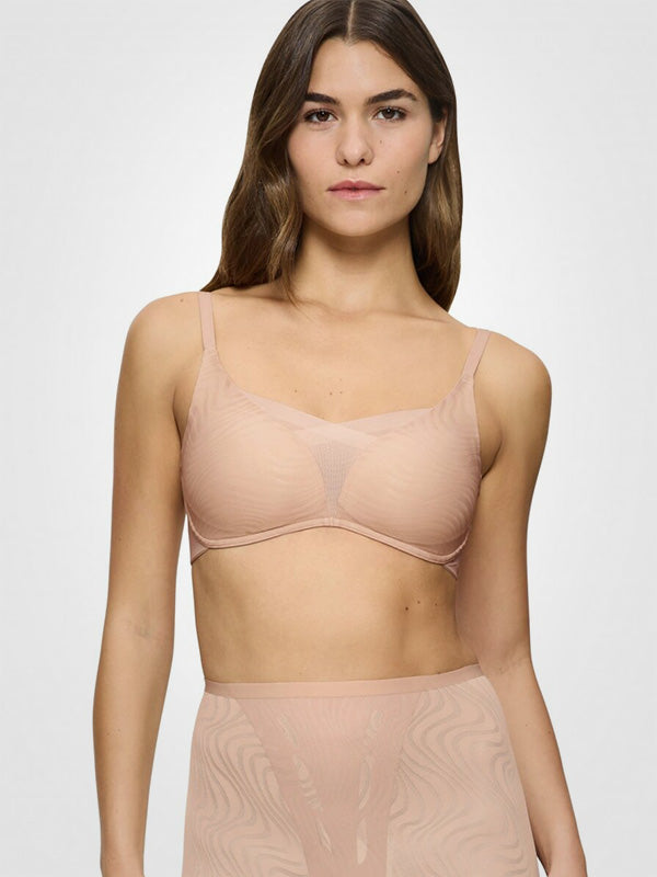 Triumph инновационный бюстгальтер без косточек "Shape Smart Ellipse P Nude"
