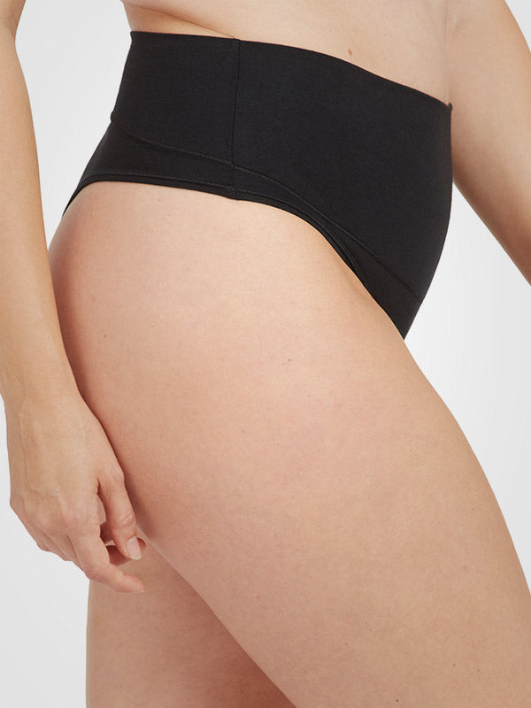 Spanx корректирующие трусики-стринги из хлопка и модала "Cotton Comfort Black"