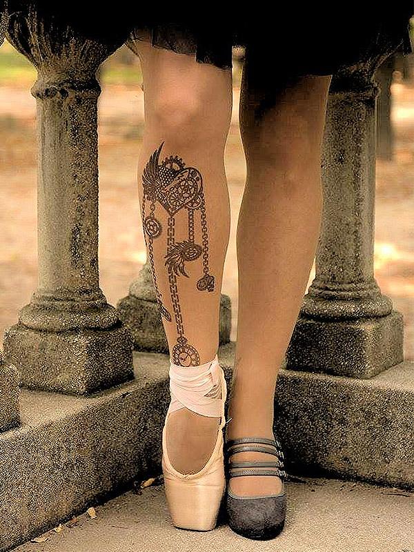 Stop & Stare prilipinamos kojinės su tatuiruote "Steampunk Heart 20 Den Sun"