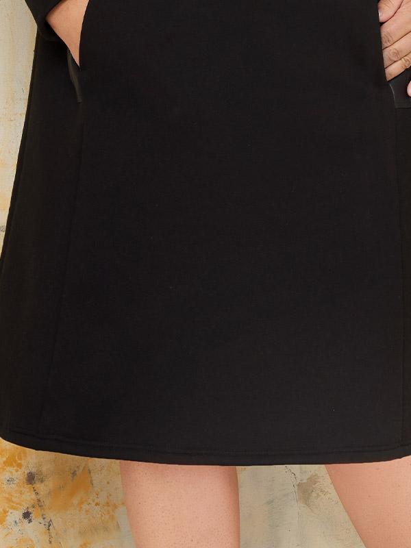 Lega šilta medvilninė suknelė su gobtuvu "Kimberly Black"