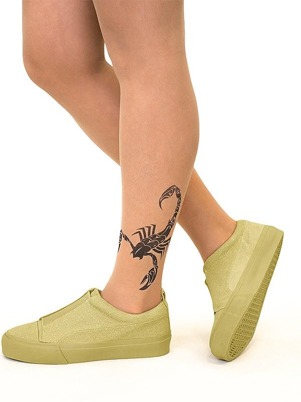 Stop & Stare pėdkelnės su tatuiruote "Black Scorpion 20 Den Sun"