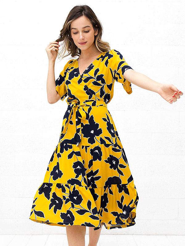 Atella viskozinė suknelė "Bella Yellow - Navy Flowers Print"