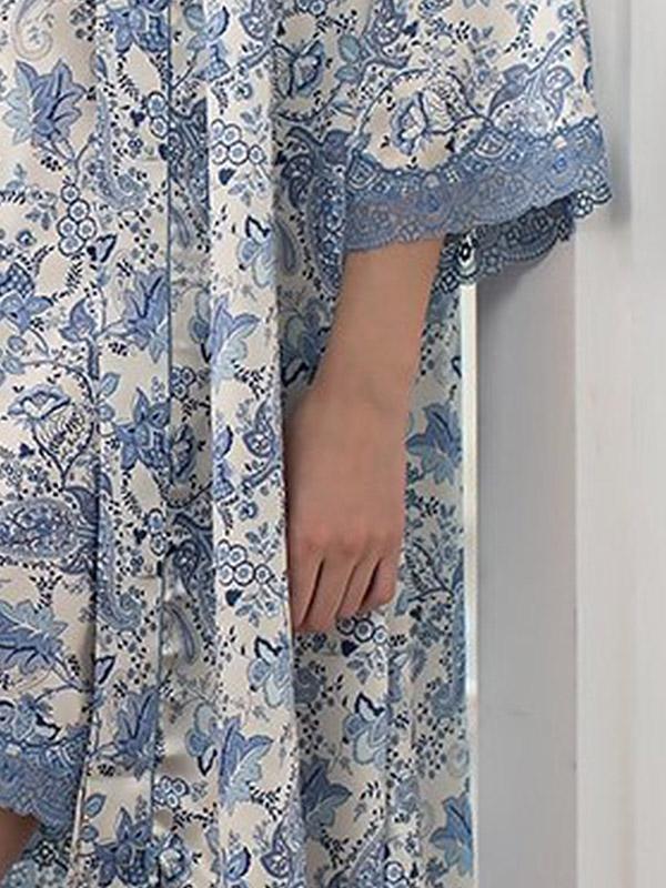 MiaMia šilkinis chalatas "Dolce Vita Pearl - Blue Floral Print"