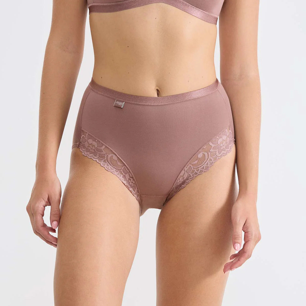 Sloggi High-waisted Panty With Lace Romance Cacao