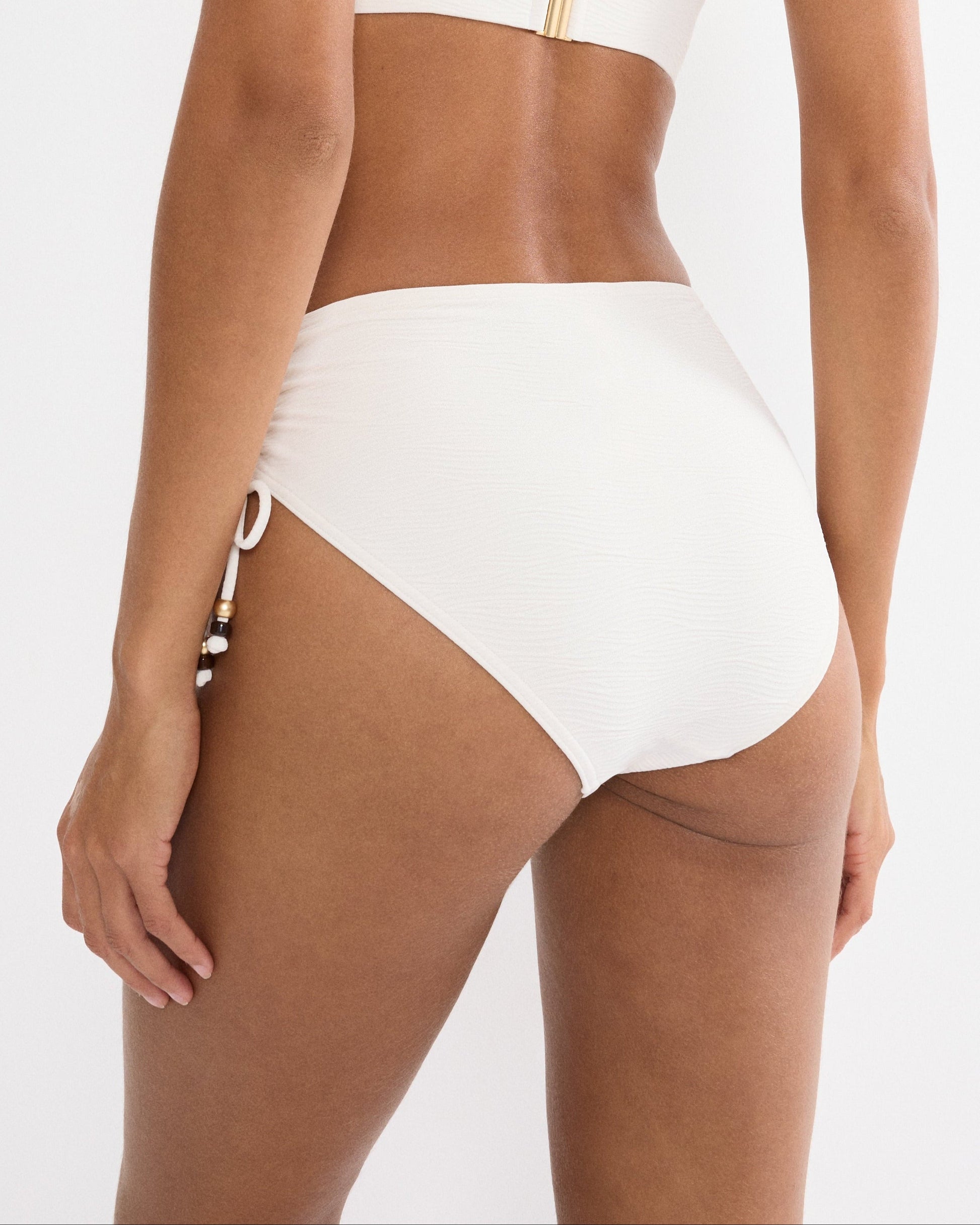 klasikinio kirpimo kelnaitės