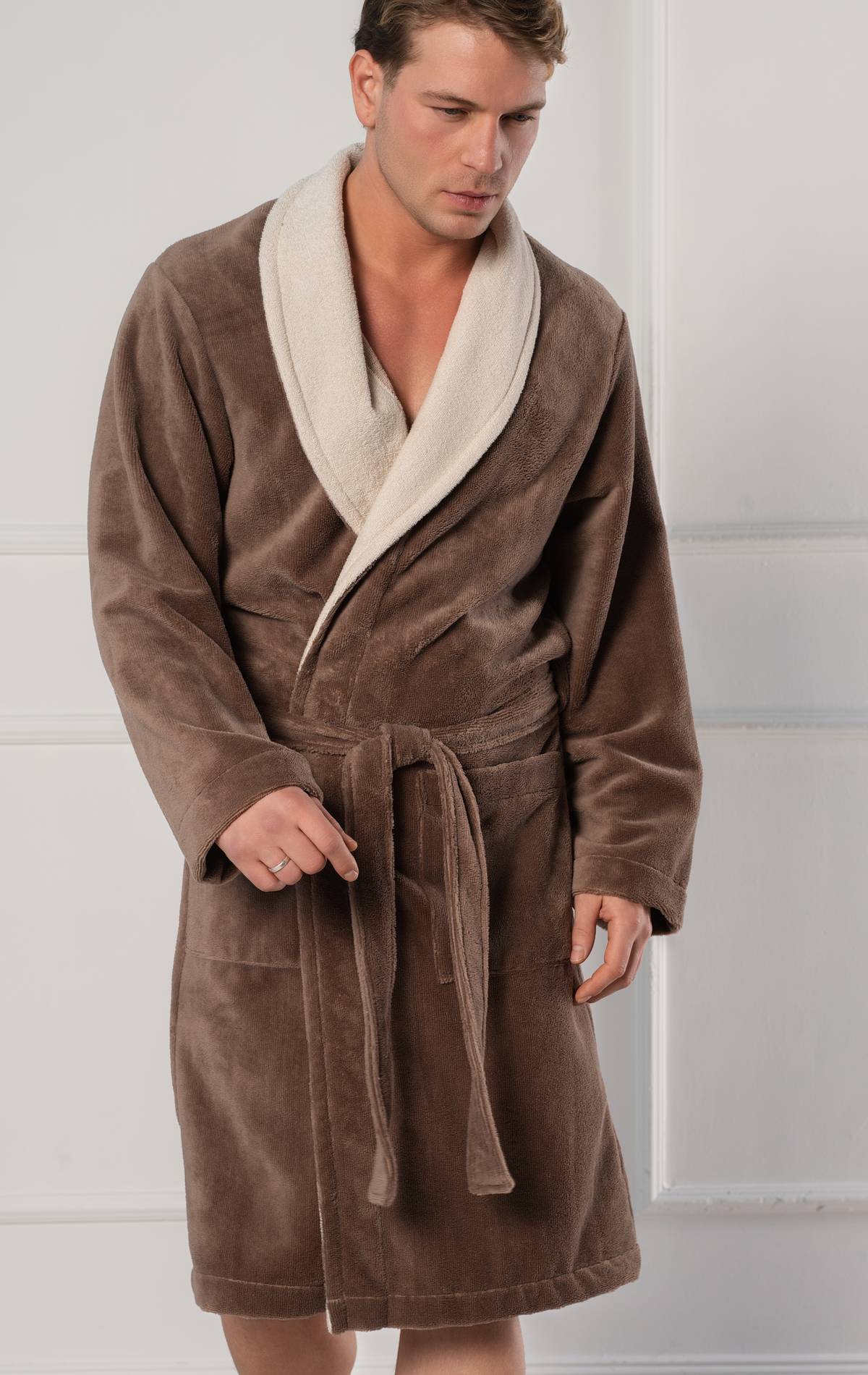 vyriškas dvisluoksnis chalatas