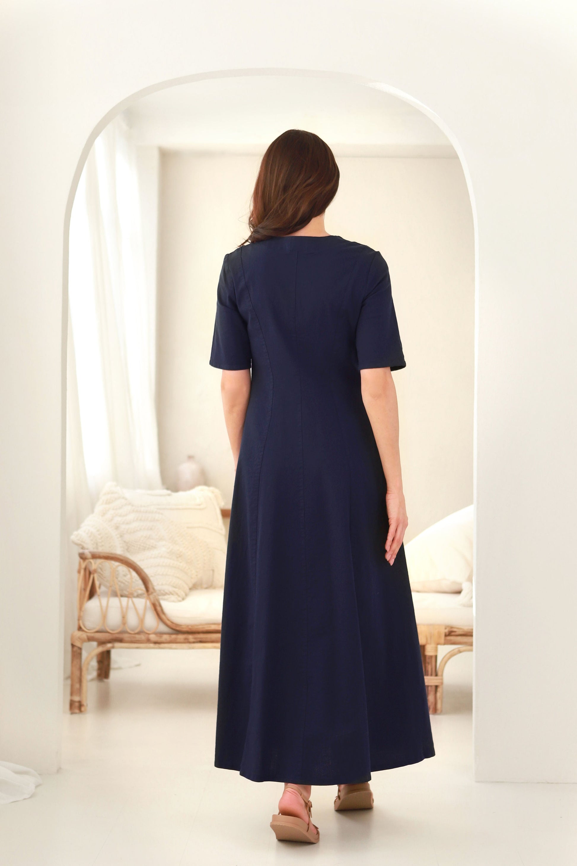 ilga lininė suknelė