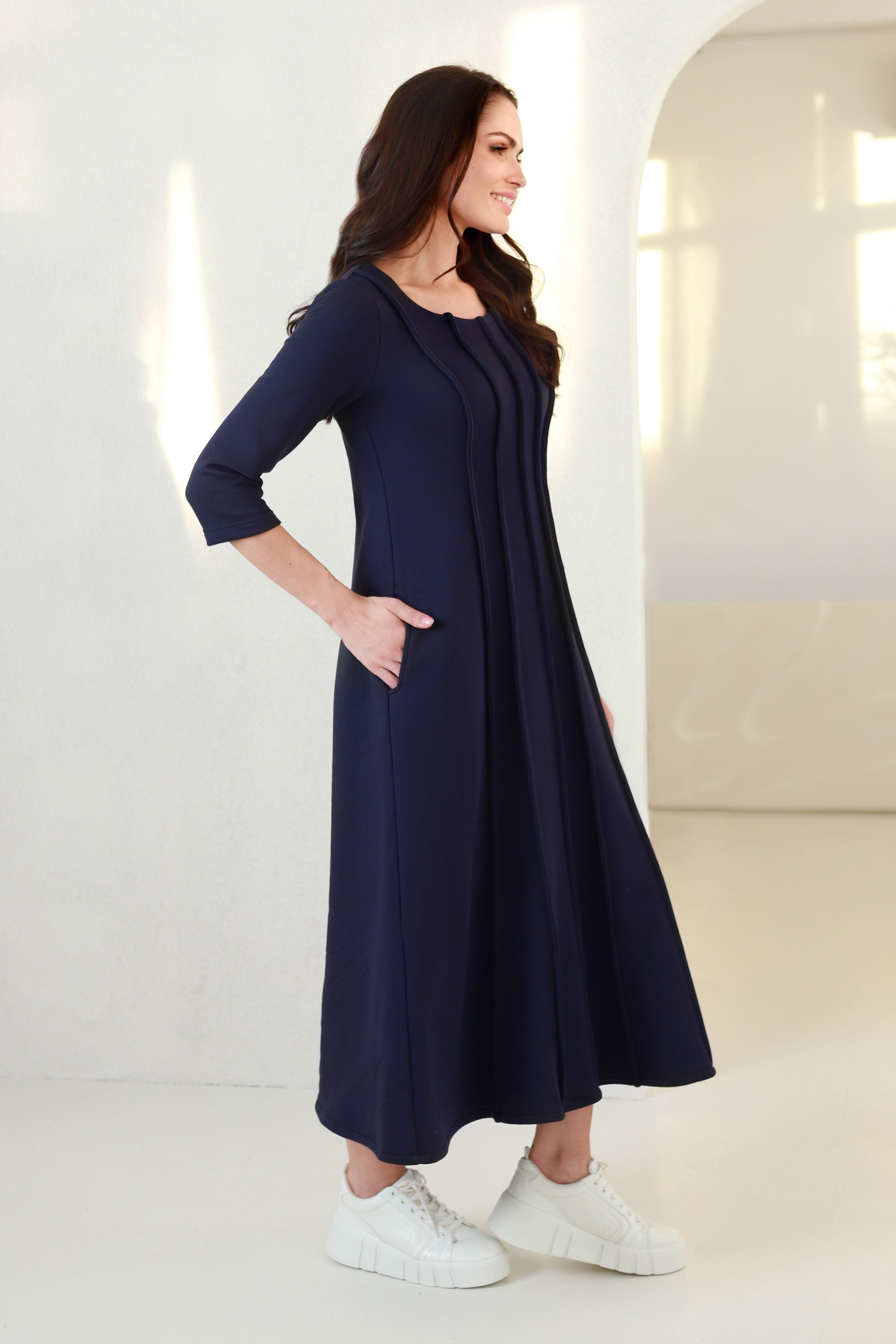 suknelė darbui ir laisvalaikiui