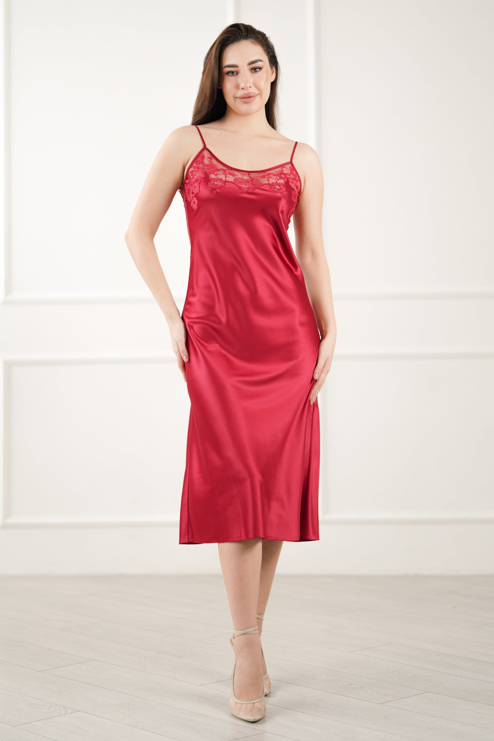 bordiniai šilkiniai naktiniai