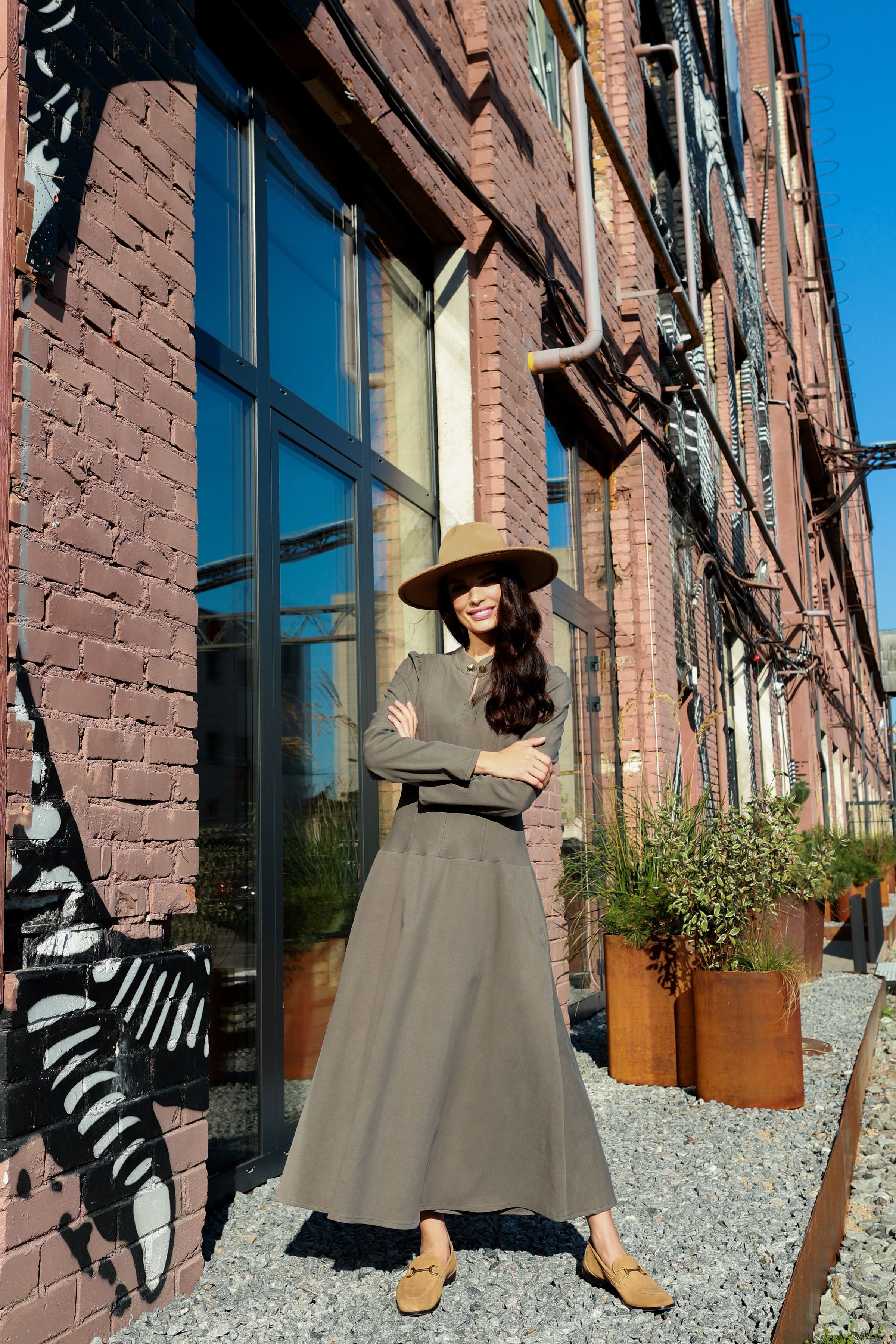 Lega ilga A silueto suknelė "Elara Grey"