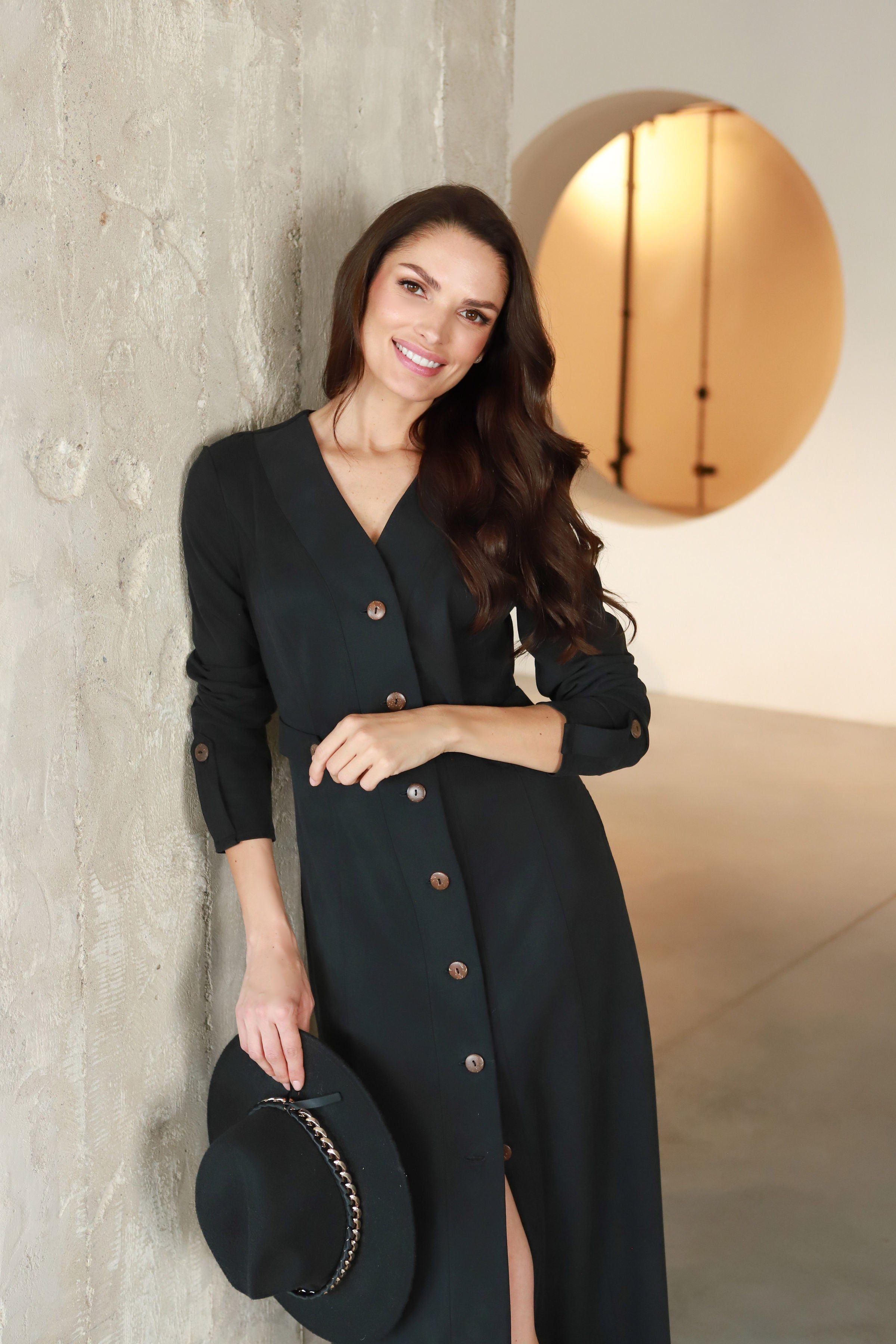 Lega midi suknelė su sagomis "Ivana Graphite Black"