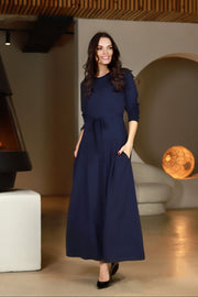 Lega ilga viskozinė suknelė su dirželiu "Liza Navy"
