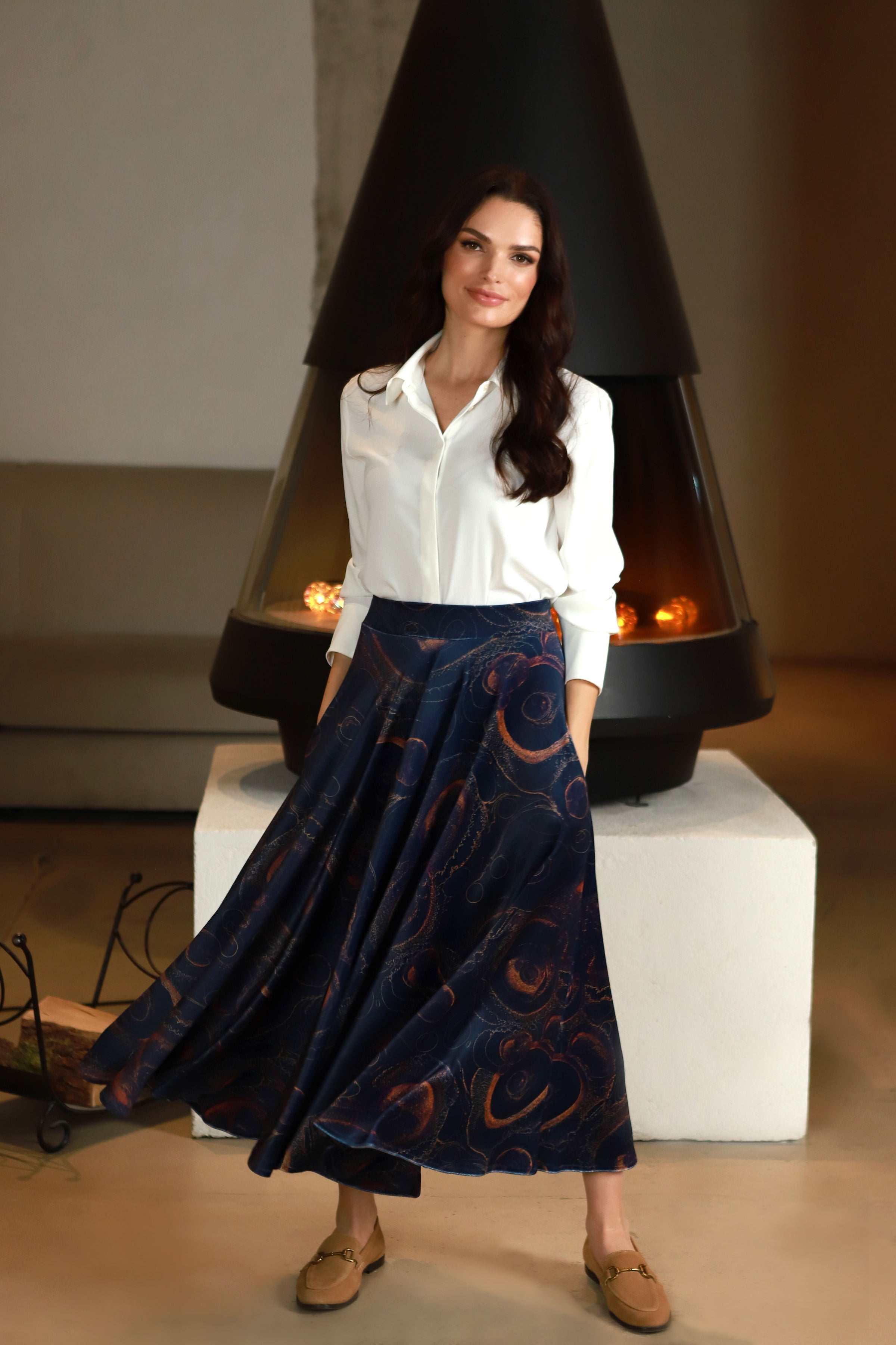 Lega ilgas veliūrinis sijonas "Milita Navy - Multicolor Velour"