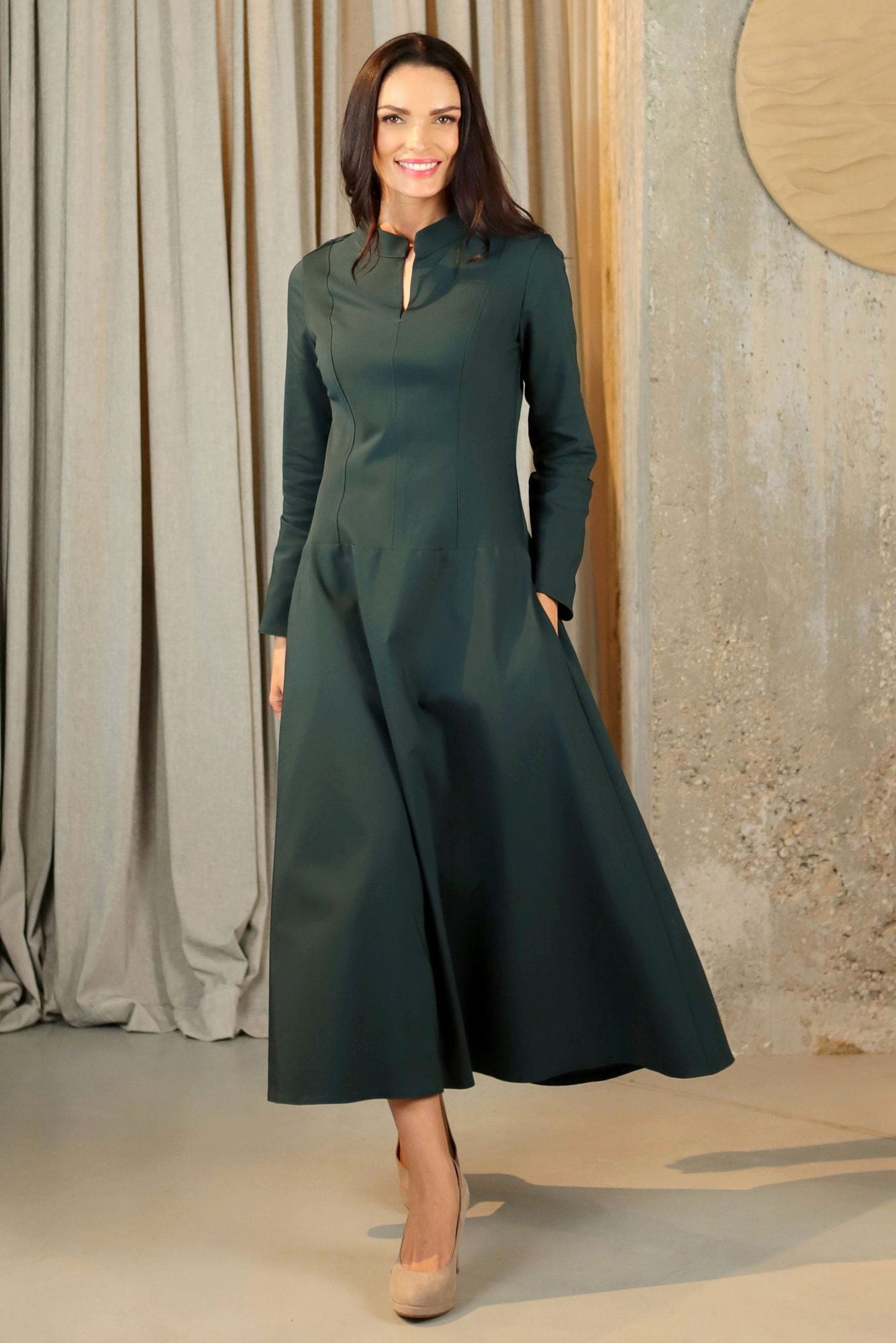 Lega Long Dress with Stand Collar Arija Deep Green