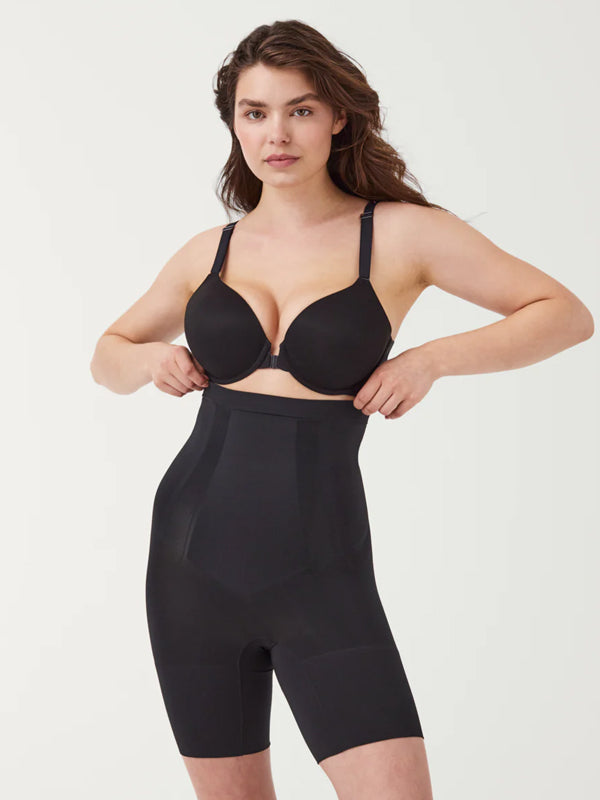 Spanx stipriai formuojantys aukšto juosmens šortukai 