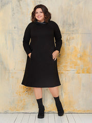 Lega šilta medvilninė suknelė su gobtuvu "Kimberly Black"