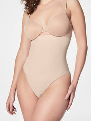 Spanx трусики стринги с высокой талией "Seamless Power Nude"