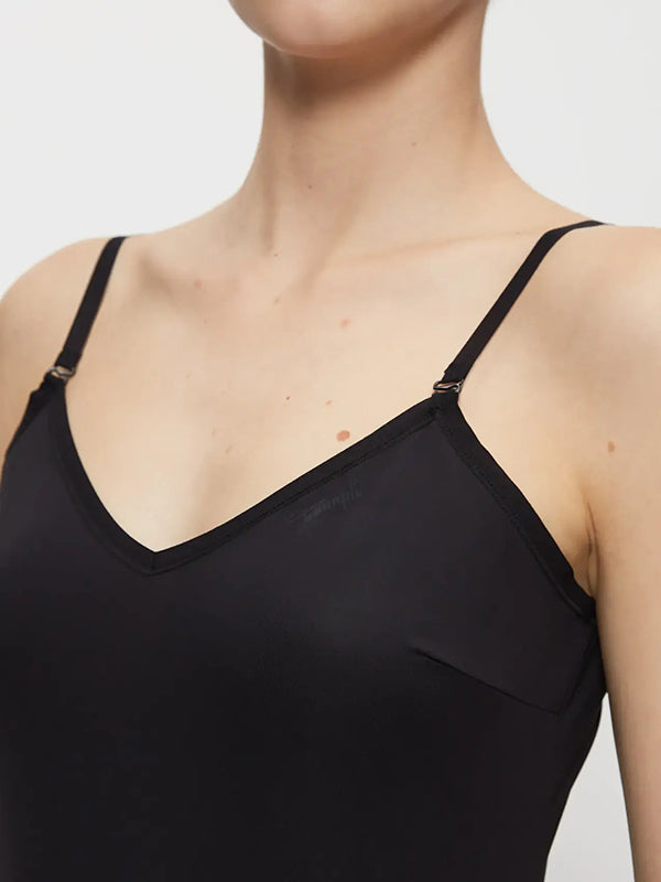 Triumph Slip Underdress Body Make Up T 02 Black
