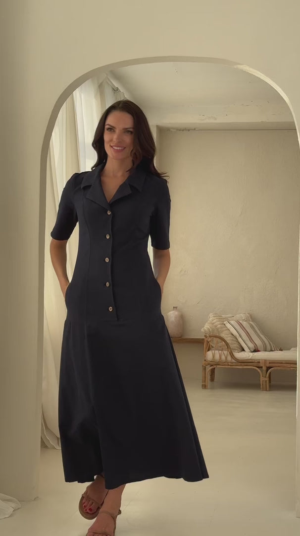 Įkelti vaizdo įrašą: ilga lininė suknelė